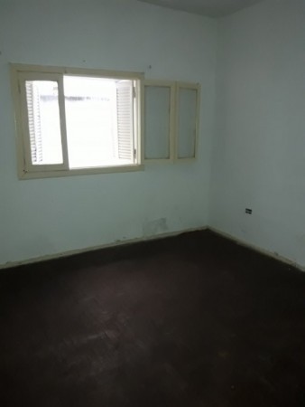 SARANDI, AVELLANEDA. VENTA DE DPTO DE 2 AMBIENTES A UNA CUADRA DE AV. MITRE. APTO CREDITO.