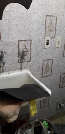 DEPARTAMENTO EN VENTA DE 4 AMBIENTES EN LAS TORRES LUZ Y FUERZA DE DOCK SUD. APTO CREDITO.