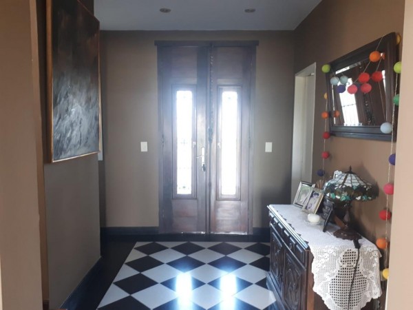 Hermosa casa de 4 ambientes en El Barrio Campo Grande - Pilar