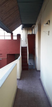 AVELLANEDA. PH DE 3 AMBIENTES EN VENTA.