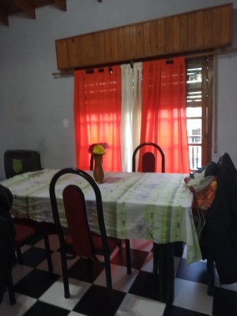 WILDE OESTE - VENTA EN BLOCK LOTE DE 420 M2 CON 5 DEPARTAMENTOS. IDEAL RENTA.