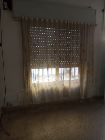 WILDE OESTE - VENTA EN BLOCK LOTE DE 420 M2 CON 5 DEPARTAMENTOS. IDEAL RENTA.