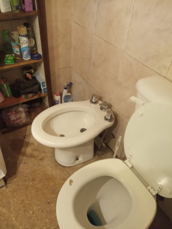 WILDE OESTE - VENTA EN BLOCK LOTE DE 420 M2 CON 5 DEPARTAMENTOS. IDEAL RENTA.