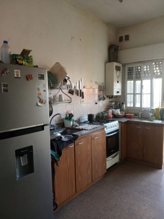 WILDE OESTE - VENTA EN BLOCK LOTE DE 420 M2 CON 5 DEPARTAMENTOS. IDEAL RENTA.