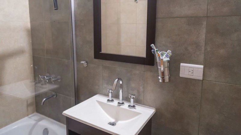 Triplex 4 Ambientes Con Jardin - Terraza y cochera en Olivos