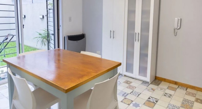 Triplex 4 Ambientes Con Jardin - Terraza y cochera en Olivos
