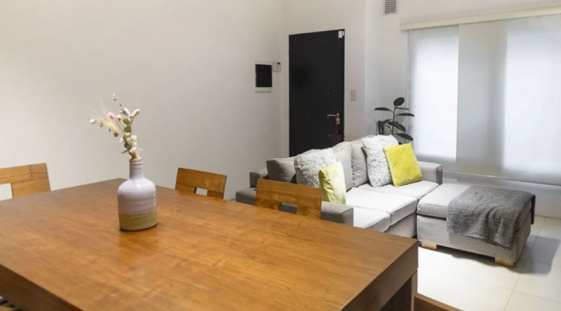 Triplex 4 Ambientes Con Jardin - Terraza y cochera en Olivos