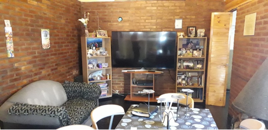 CASA PH EN VENTA EN VILLA DOMINICO, AVELLANEDA. 4 AMBIENTES Y GARAJE.  APTA CRÉDITO