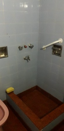 CASA PARA DOS FAMILIAS EN VENTA EN VILLA DOMINICO, AVELLANEDA. APTA CREDITO.