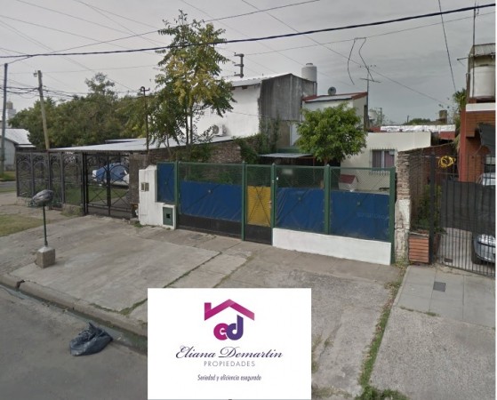 CASA DE 3 AMBIENTES EN VENTA EN  LANÚS