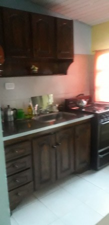 CASA DE 3 AMBIENTES EN VENTA EN  LANÚS