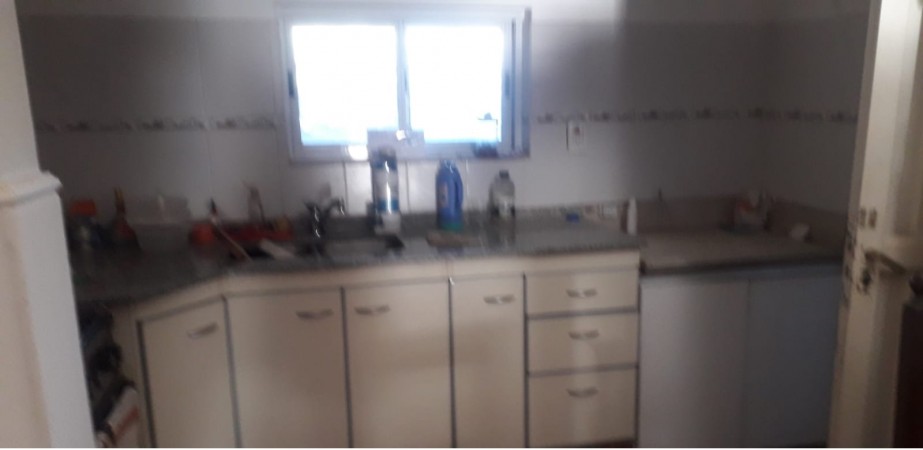 CASA DE 3 AMBIENTES EN VENTA EN  LANÚS
