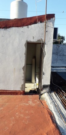 CASA DE 3 AMBIENTES EN VENTA EN  LANÚS