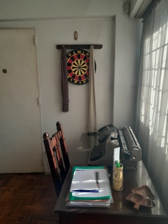 CRUCECITA - AVELLANEDA. DEPARTAMENTO DE 3 AMBIENTES CON COCHERA - PB AL FRENTE. 48M2. A METROS DE AV. MITRE. APTO USO PROFESIONAL.