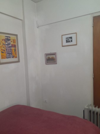 CRUCECITA - AVELLANEDA. DEPARTAMENTO DE 3 AMBIENTES CON COCHERA - PB AL FRENTE. 48M2. A METROS DE AV. MITRE. APTO USO PROFESIONAL.