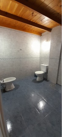 GALPON EN ALQUILER EN LANUS ESTE - 240 M2 TOTALES
