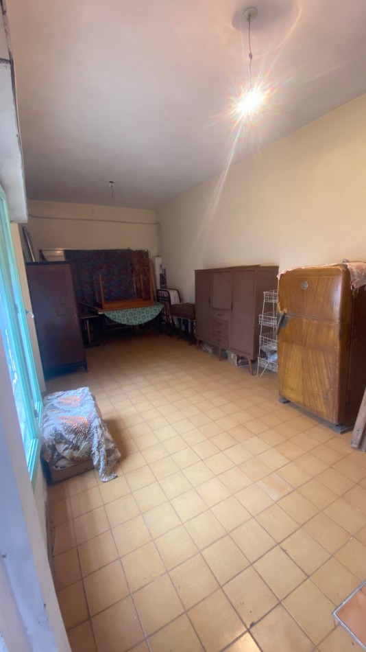 PH TIPO CASA DE 3 AMBIENTES CON COCHERA Y TERRAZA, EN VENTA - WILDE