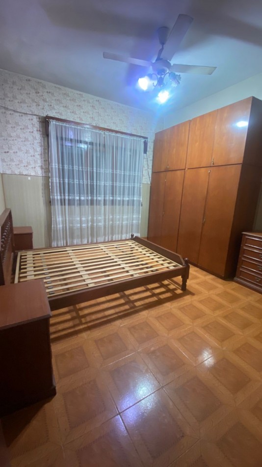PH TIPO CASA DE 3 AMBIENTES CON COCHERA Y TERRAZA, EN VENTA - WILDE