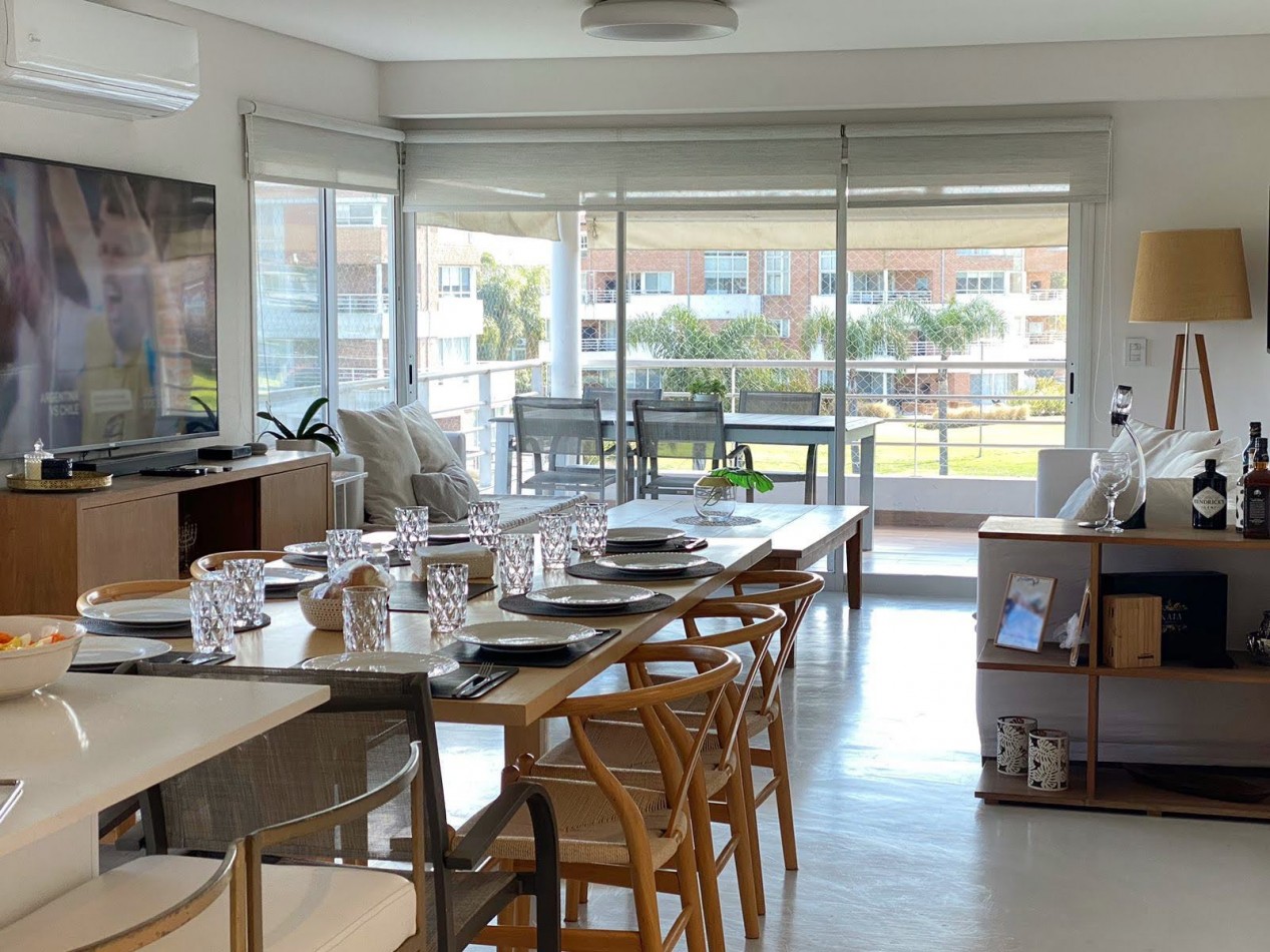 Hermosa Casa Hacoaj Village 2 en venta!!!