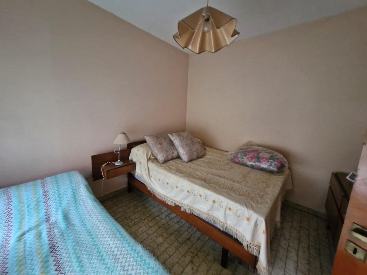  CASA QUINTA DE 2 AMBIENTES CON DEPENDENCIA EN VENTA EN BARRIO LA CAPILLA - FLORENCIO VARELA