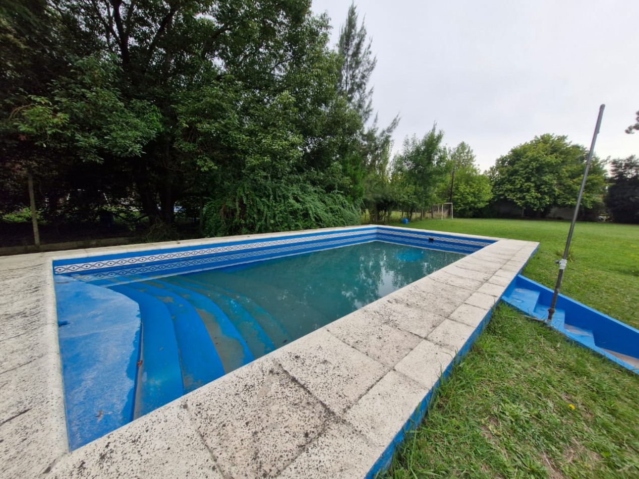  CASA QUINTA DE 2 AMBIENTES CON DEPENDENCIA EN VENTA EN BARRIO LA CAPILLA - FLORENCIO VARELA
