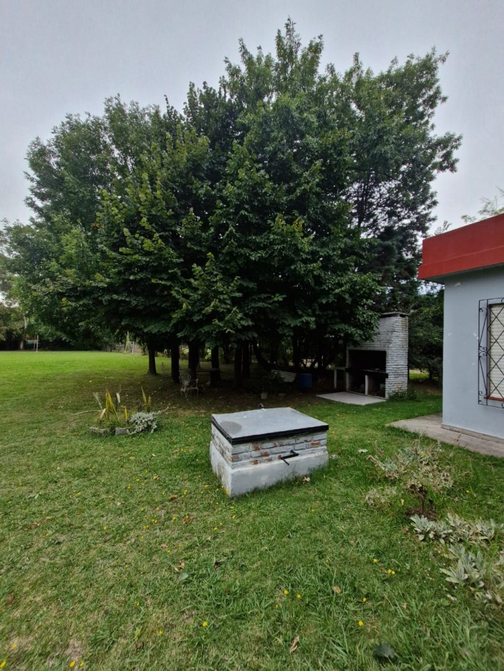  CASA QUINTA DE 2 AMBIENTES CON DEPENDENCIA EN VENTA EN BARRIO LA CAPILLA - FLORENCIO VARELA