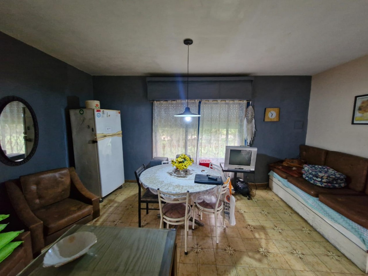  CASA QUINTA DE 2 AMBIENTES CON DEPENDENCIA EN VENTA EN BARRIO LA CAPILLA - FLORENCIO VARELA