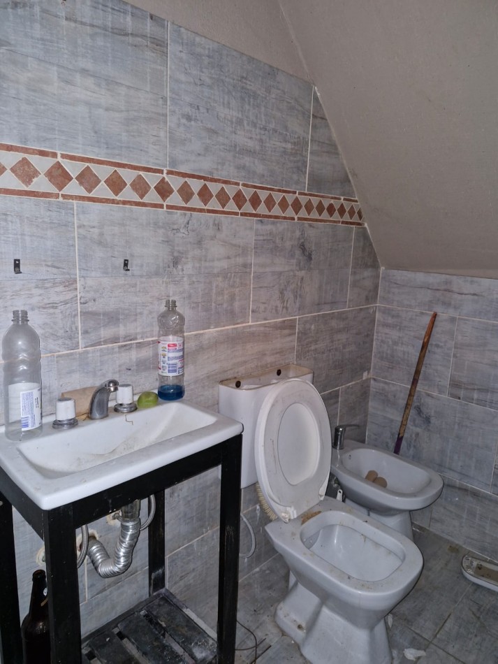 LOCAL DE 50 M2 EN ALQUILER EN CRUCECITA - AVELLANEDA
