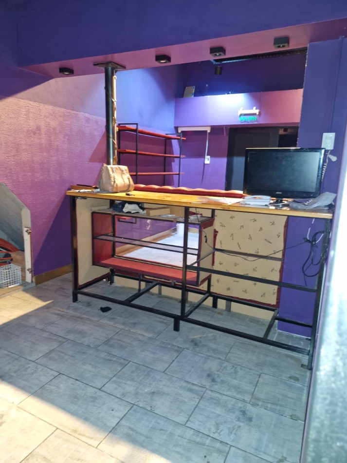 LOCAL DE 50 M2 EN ALQUILER EN CRUCECITA - AVELLANEDA