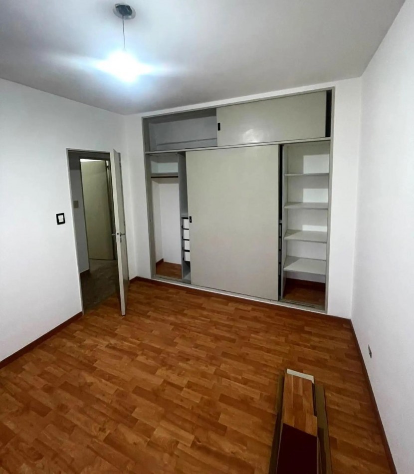 DEPTO 3 AMBIENTES SUPER LUMINOSO!! CENTRICO EN V. BALLESTER CON 2 BALCONES!!!