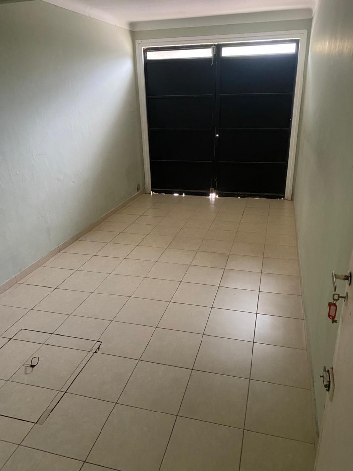 PH DE 3 AMBIENTES EN VENTA, CON GARAGE Y TERRAZA. APTO CREDITO.