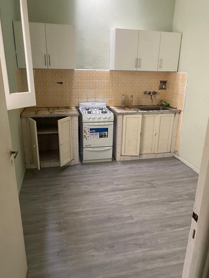 PH DE 3 AMBIENTES EN VENTA, CON GARAGE Y TERRAZA. APTO CREDITO.