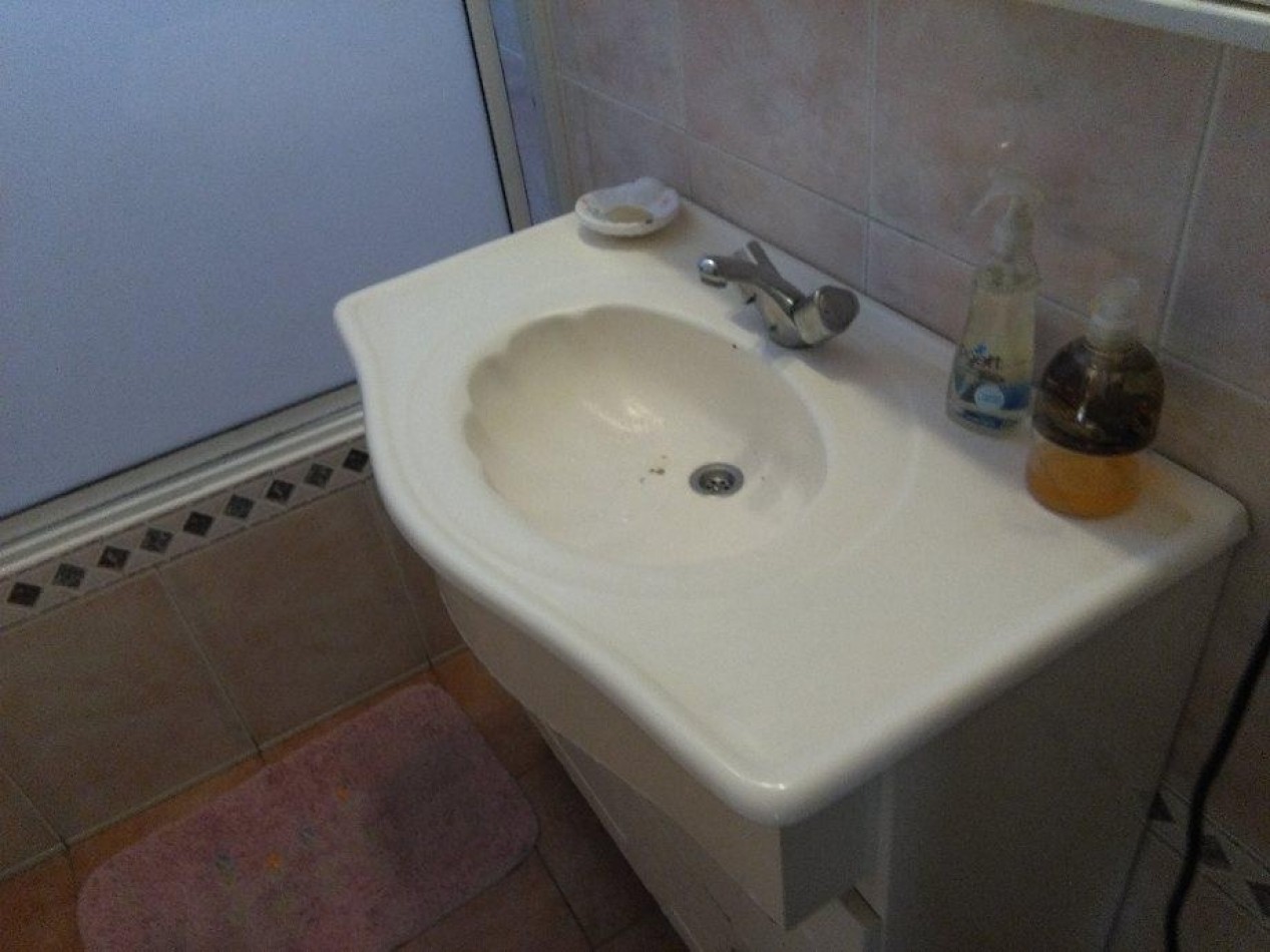 CASA PARA DOS FAMILIAS EN VENTA EN VILLA DOMINICO, AVELLANEDA. APTA CREDITO.