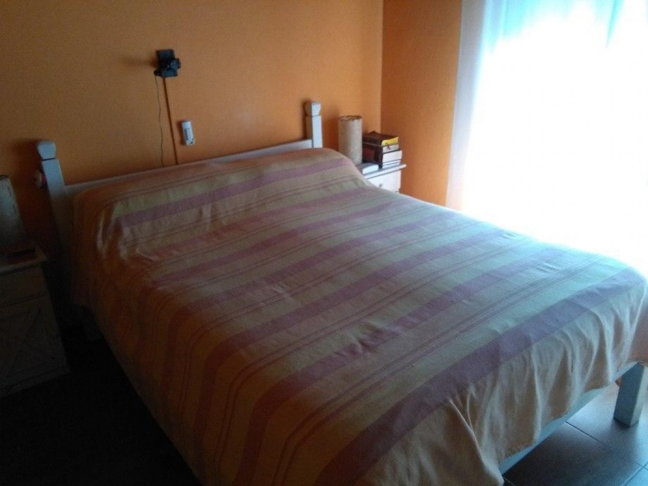 CASA PARA DOS FAMILIAS EN VENTA EN VILLA DOMINICO, AVELLANEDA. APTA CREDITO.