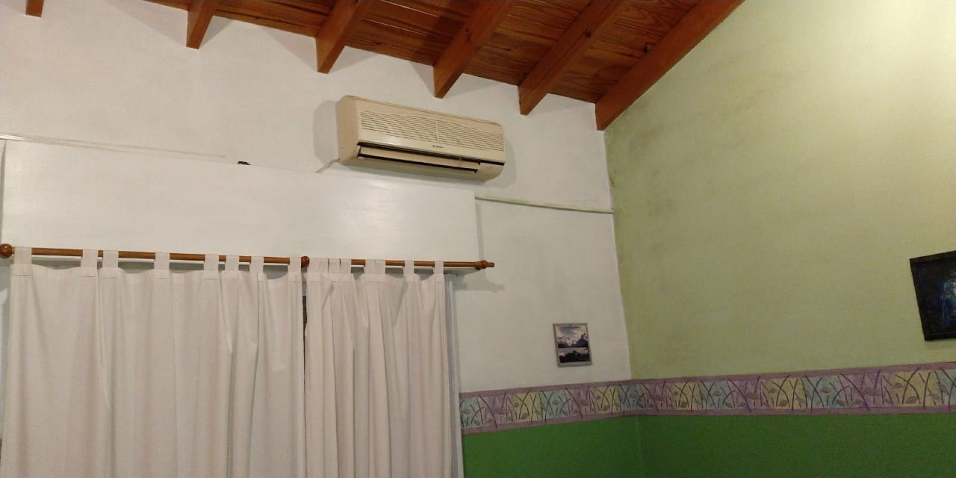 CASA PARA DOS FAMILIAS EN VENTA EN VILLA DOMINICO, AVELLANEDA. APTA CREDITO.