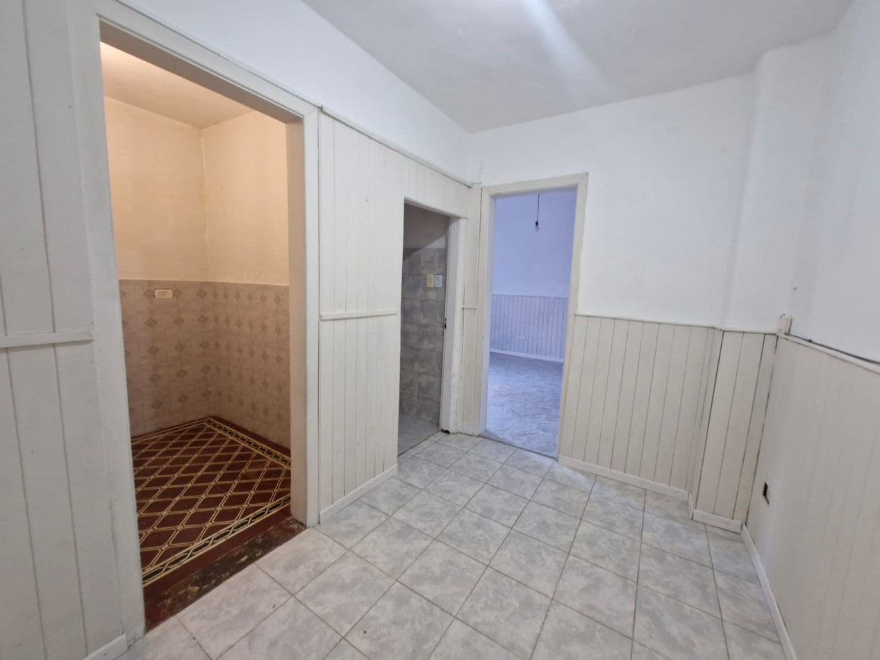 PH EN ALQUILER DE 2 AMBIENTES CON PATIO EN SARANDI