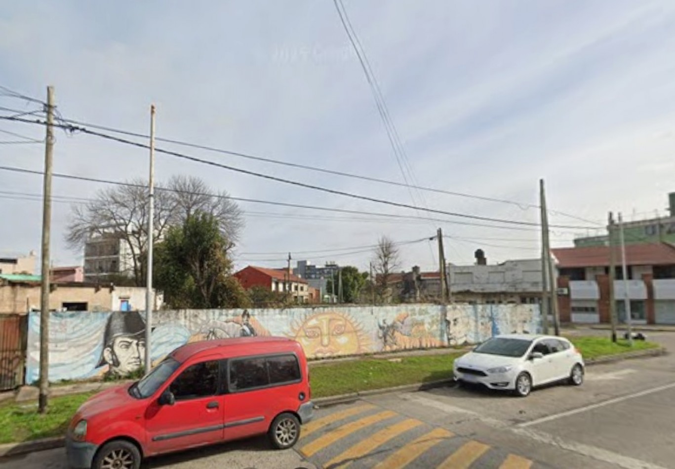 TERRENO EN VENTA DE 719 M2 FRENTE AL CBC DE AVELLANEDA. EXCELENTE UBICACION.