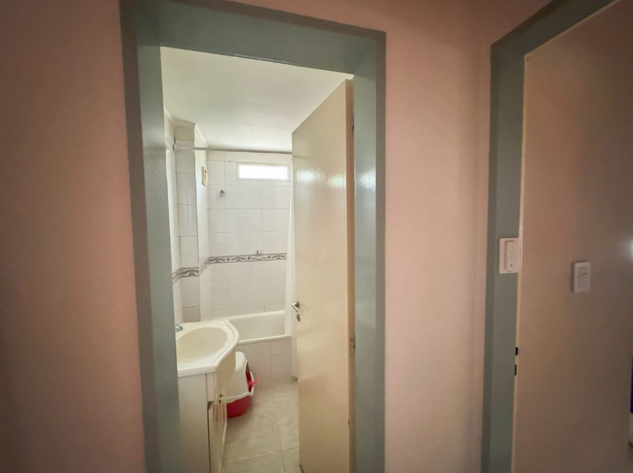 Piso de 4 ambientes con 2 cocheras cubiertas y 2 Bauleras