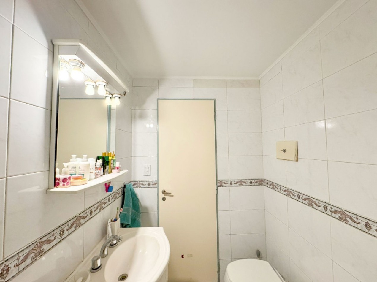 Piso de 4 ambientes con 2 cocheras cubiertas y 2 Bauleras