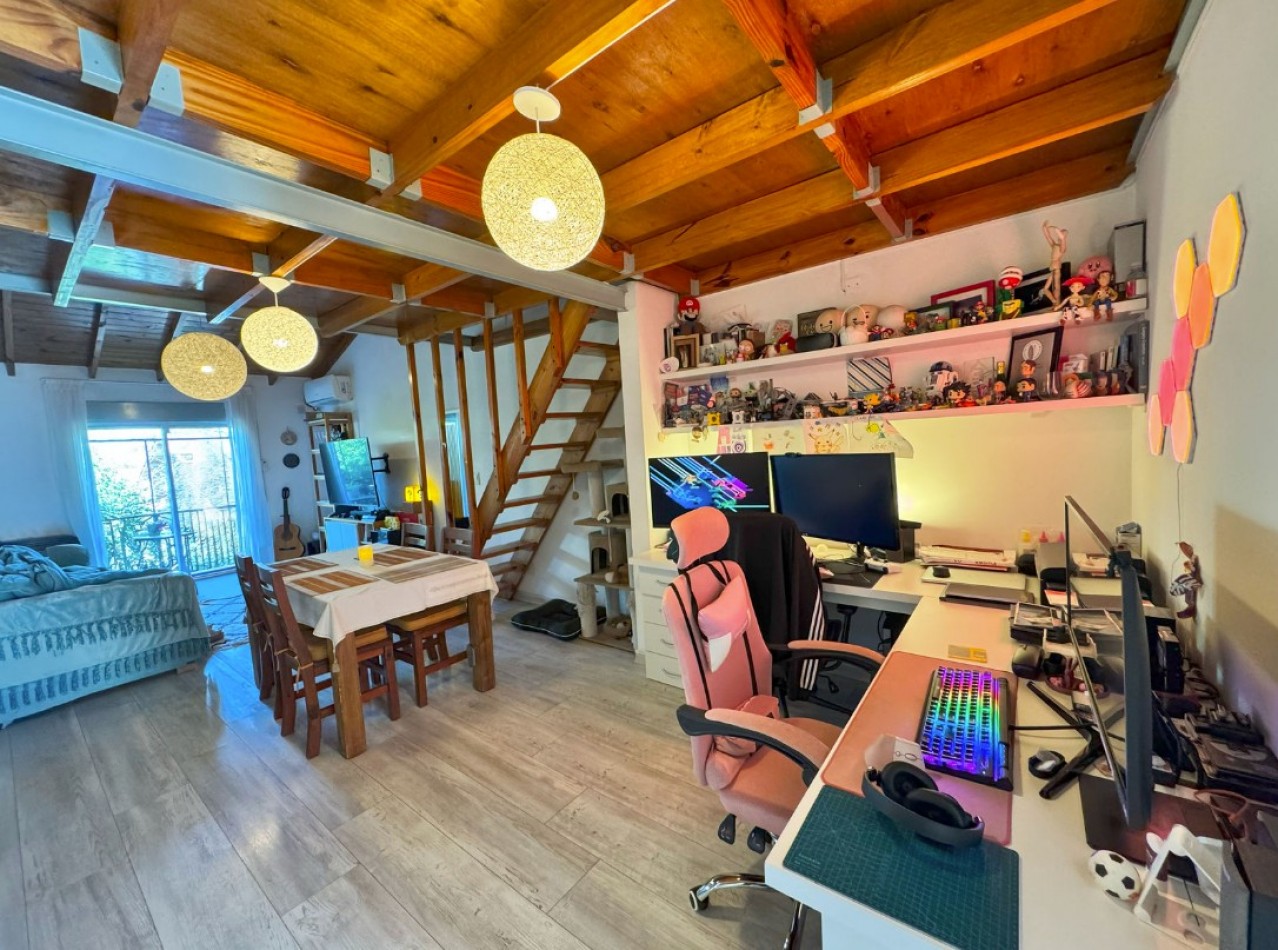 Piso de 4 ambientes con 2 cocheras cubiertas y 2 Bauleras