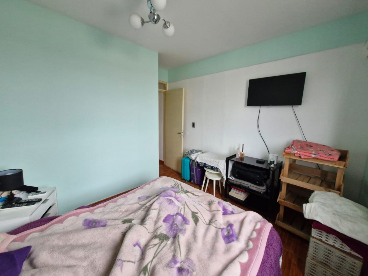 IMPECABLE DEPARTAMENTO DE 4 AMBIENTES EN EL BARRIO LA SALADITA
