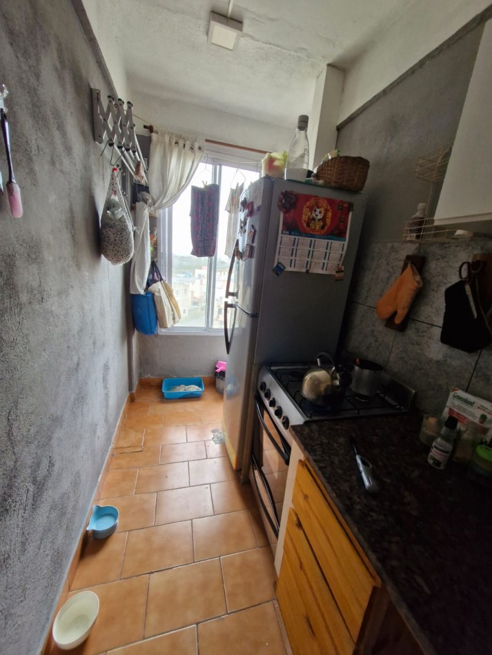 IMPECABLE DEPARTAMENTO DE 4 AMBIENTES EN EL BARRIO LA SALADITA