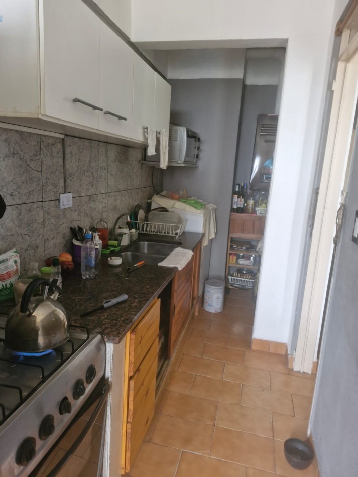 IMPECABLE DEPARTAMENTO DE 4 AMBIENTES EN EL BARRIO LA SALADITA