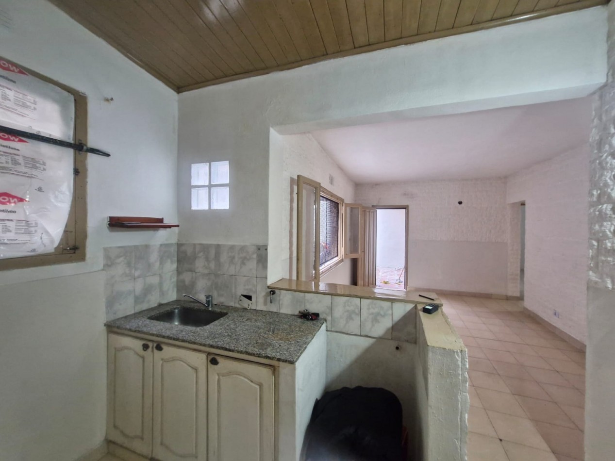 PH INTERNO DE 3 AMBIENTES CON PATIO. 