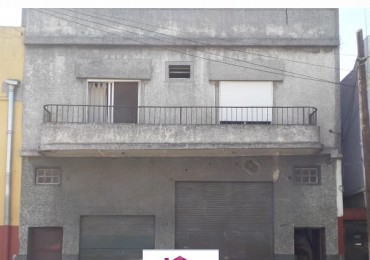 GALPÓN CON CASA DE 4 AMBIENTES EN VENTA EN DOCK SUD
