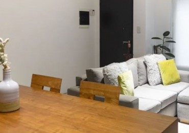 Triplex 4 Ambientes Con Jardin - Terraza y cochera en Olivos