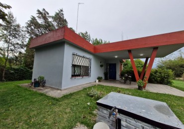  CASA QUINTA DE 2 AMBIENTES CON DEPENDENCIA EN VENTA EN BARRIO LA CAPILLA - FLORENCIO VARELA
