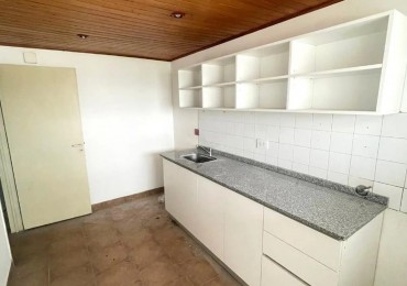 DEPTO 3 AMBIENTES SUPER LUMINOSO!! CENTRICO EN V. BALLESTER CON 2 BALCONES!!!