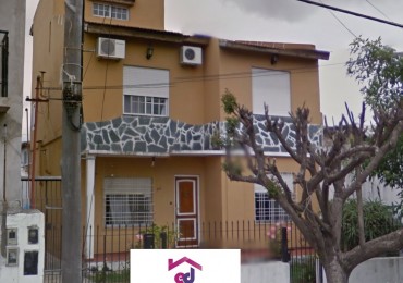 CASA PARA DOS FAMILIAS EN VENTA EN VILLA DOMINICO, AVELLANEDA. APTA CREDITO.